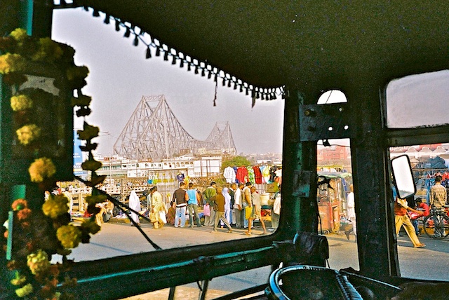 Le pont de Kolkata  00444