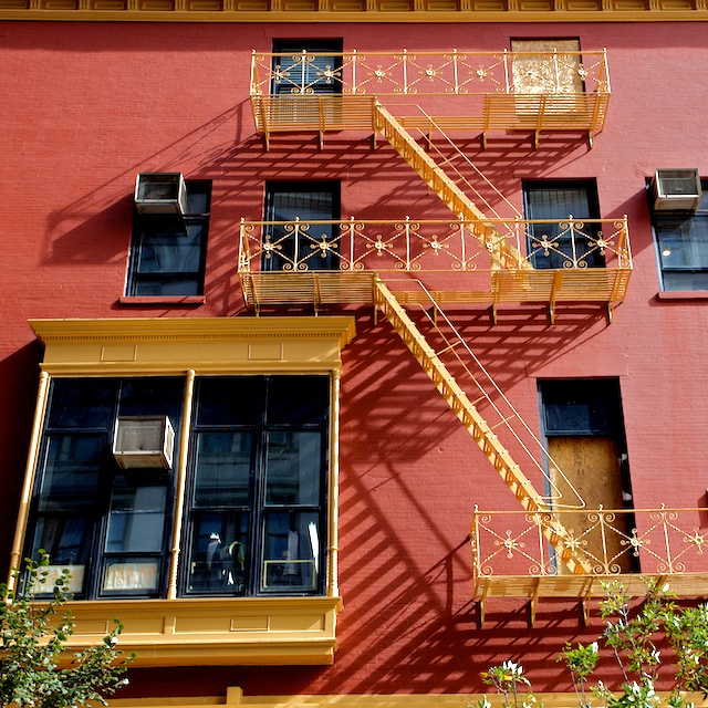 L'escalier jaune   00636