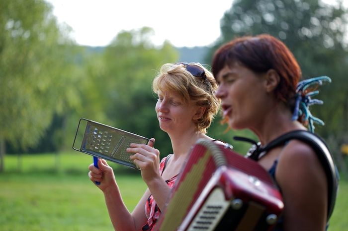 Julia, Yéti et la râpe