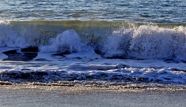 Sois toujours comme la mer...